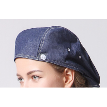 Denim cotton beret with woven label